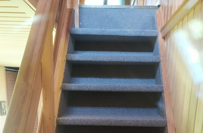 Блог — Основы укладки ковролина на лестницу - основы укладки | компании Пол и Холл
