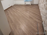 Укладка ПВХ плитки по диагонали на клей-25м2