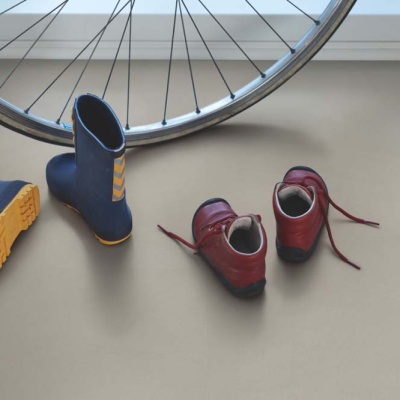 Виниловая плитка Pergo Tile Optimum Click Бетон Теплый Бежевый V3120-40144