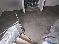 Укладка ПВХ плитки на клей -400м2