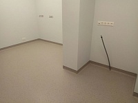 Укладка линолеума с заводом на стену - 458м2