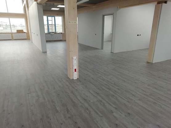 Укладка ковролина и подложки 150 м2