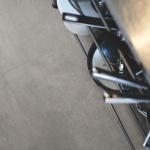 Виниловая плитка Pergo Tile Optimum Click Бетон Серый Темный V3120-40051