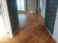 Укладка инженерной доски елочкой-135м2