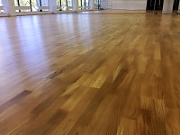 Укладка спортивной паркетной системы Фитнесмания Фитнес-клуб