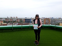 Укладка искусственной травы Domo на крыше