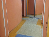 Укладка натурального линолеума Семицветик Детский сад