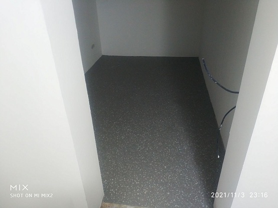 Укладка пвх плитки на клей - 240м2