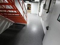 Укладка линолеума классическим способом 250 м2