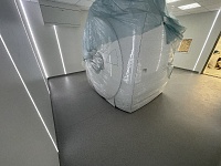 Укладка линолеума с заводом на стену 50м2