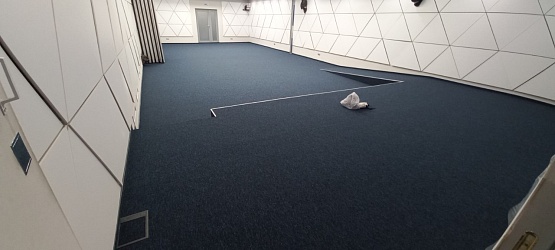 Укладка ковролина -400м2