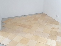 Заливка основание пола, монтаж фанеры со шлифовкой, монтаж массивной доски на клей-45м2