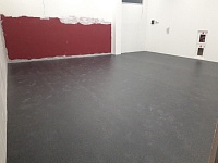 Укладка сценического линолеума в танцевальной студии Аллы Духовой