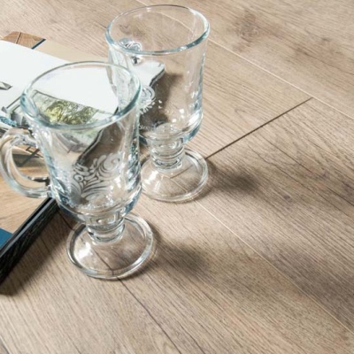 Виниловая плитка IVC Linea Click 24279 Star Oak