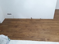 Заливка основание пола, монтаж фанеры со шлифовкой, монтаж массивной доски на клей-45м2
