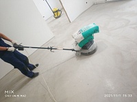 Заливка основание пола, монтаж фанеры со шлифовкой, монтаж массивной доски на клей-45м2