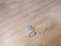 Укладка виниловой плитки Tarkett Lounge