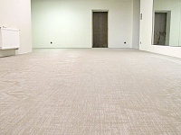 Укладка тканого ПВХ-покрытия Bolon Студия 707 Танцевальный зал