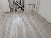 Укладка виниловой плитки  Частная квартира