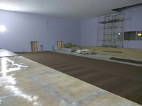 Укладка ковролина на сцену Созвездие Спортивный зал