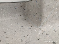 Укладка токопроводящего линолеума с заводом на стену  Медицинский центр