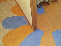 Укладка натурального линолеума Семицветик Детский сад