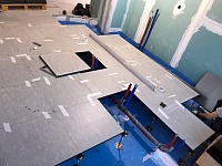 Монтаж фальшпола OMEGAPLAZA Торговый комплекс