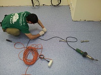 Укладка токопроводящего линолеума УренгойМонтажПромСтрой Офис компании