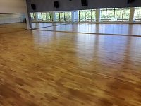 Укладка спортивной паркетной системы Фитнесмания Фитнес-клуб