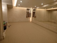 Укладка ковролина  Частный дом