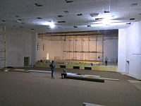 Укладка ковролина на сцену Созвездие Спортивный зал