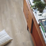 Виниловая плитка Pergo Modern Plank Optimum Click Дуб Речной Серый V3131-40084