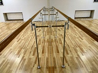 Укладка спортивного паркета, резинового покрытия и нанесение разметки World Class Фитнес-клуб